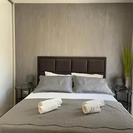 Marr * Макарска